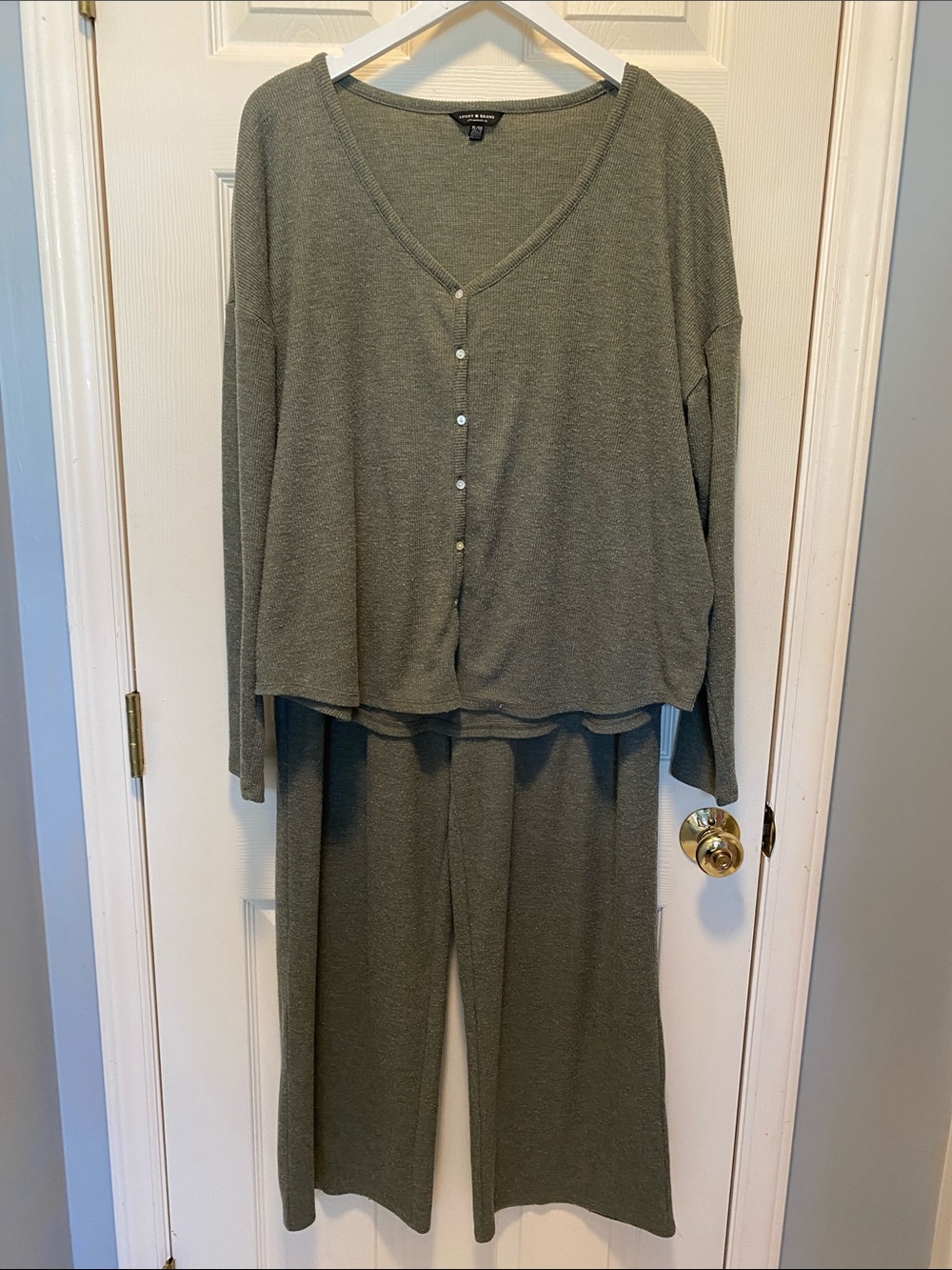Lucky Brand 2 Piece Lounge Set